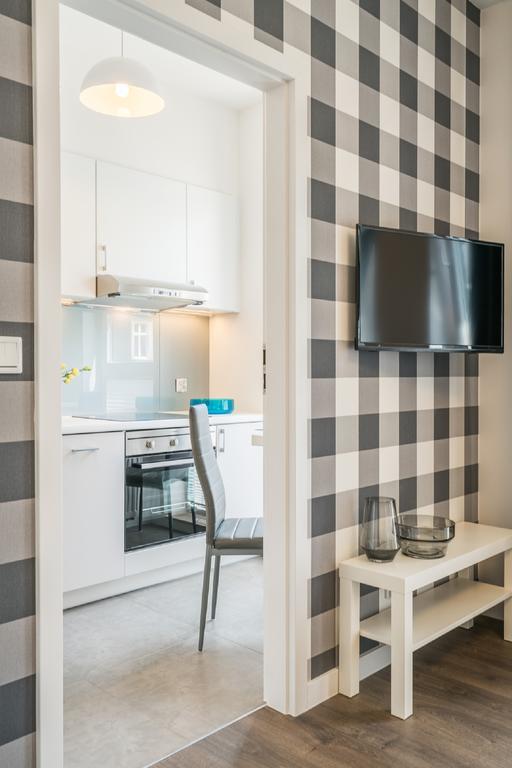 Apartment Dabrowskiego By The Railway Station Wrocław Extérieur photo