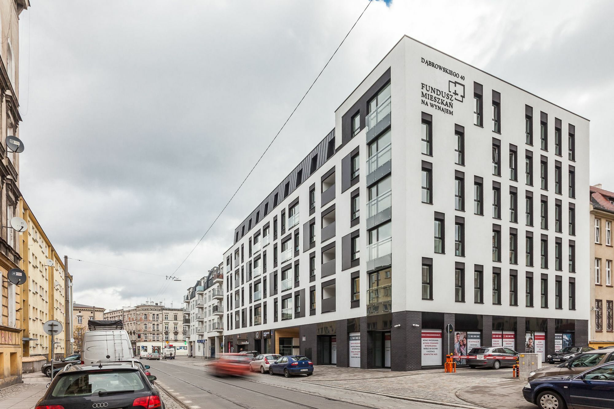 Apartment Dabrowskiego By The Railway Station Wrocław Extérieur photo